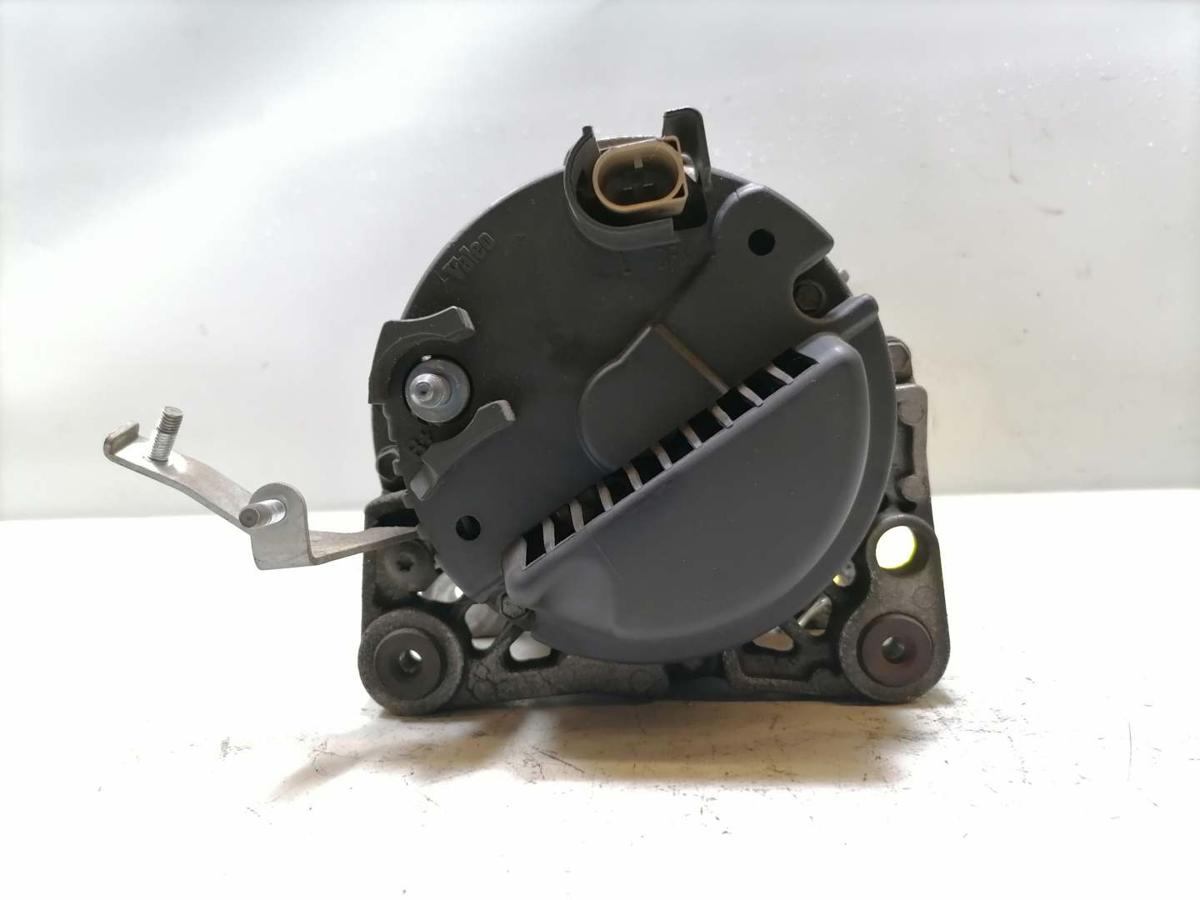 Seat Ibiza 6L original Lichtmaschine Generator 1.2 12V 47kW Bj.2003